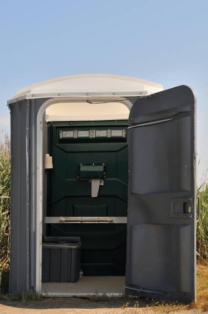 Best Handicap porta potty rental  in Hillcrest Heights, MD